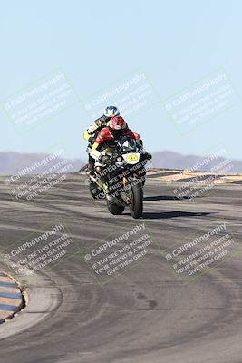 media/Dec-07-2025-CVMA (Sun) [[3e7d2de5dc]]/Race 6-The Shootout/